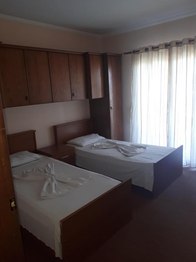 Hotel Meteor Shkodër Exteriör bild